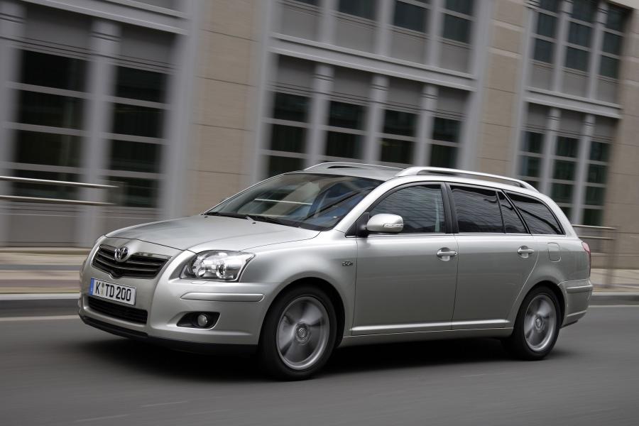  Toyota Avensis Wagon 2006 года  (фото 66 из 71)